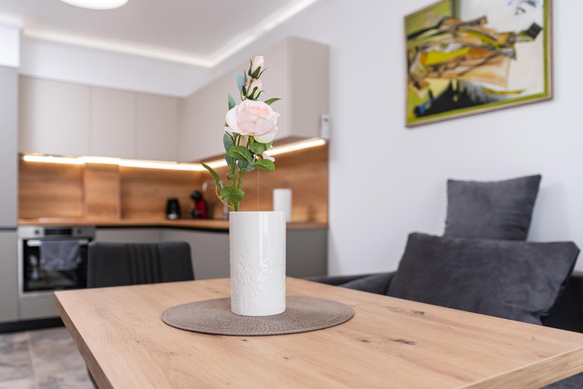 Modern 1-Bedroom Apartments Φιλιππούπολη Εξωτερικό φωτογραφία