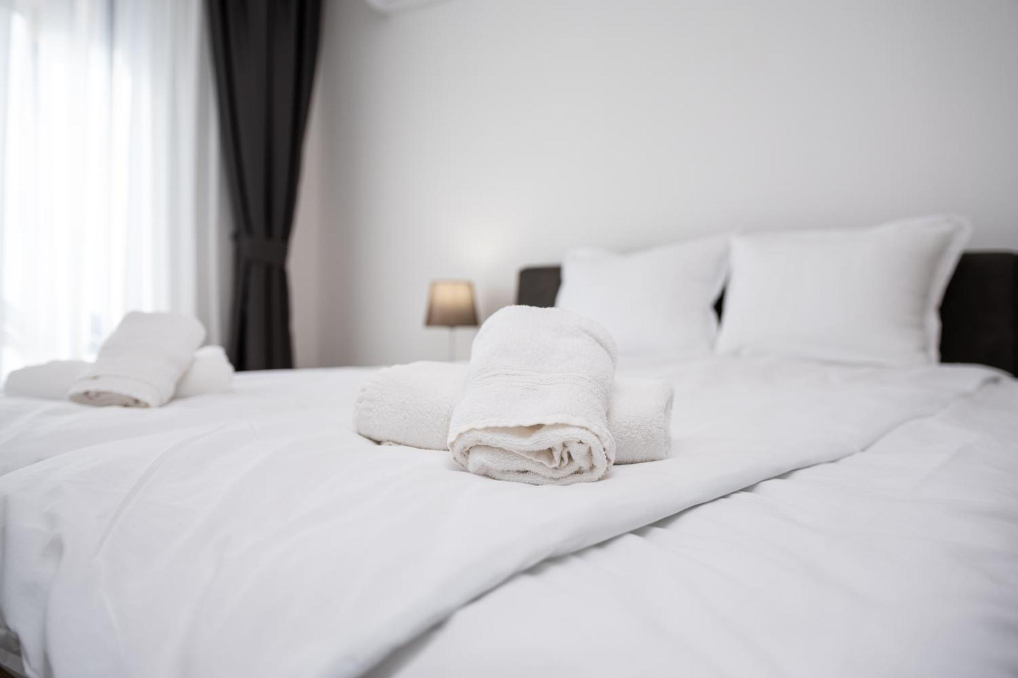 Modern 1-Bedroom Apartments Φιλιππούπολη Εξωτερικό φωτογραφία