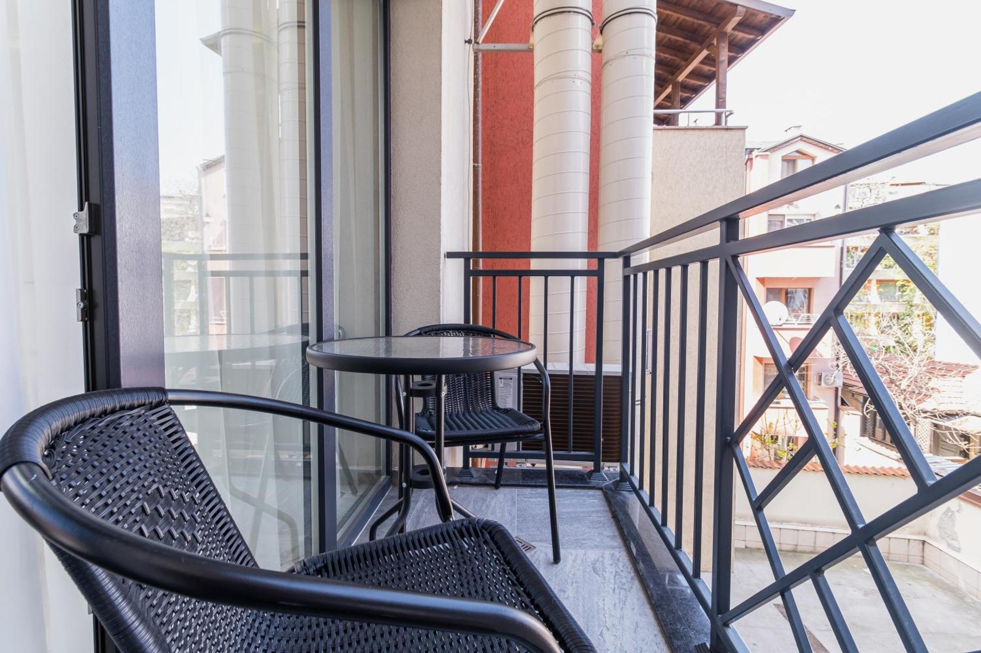 Modern 1-Bedroom Apartments Φιλιππούπολη Εξωτερικό φωτογραφία