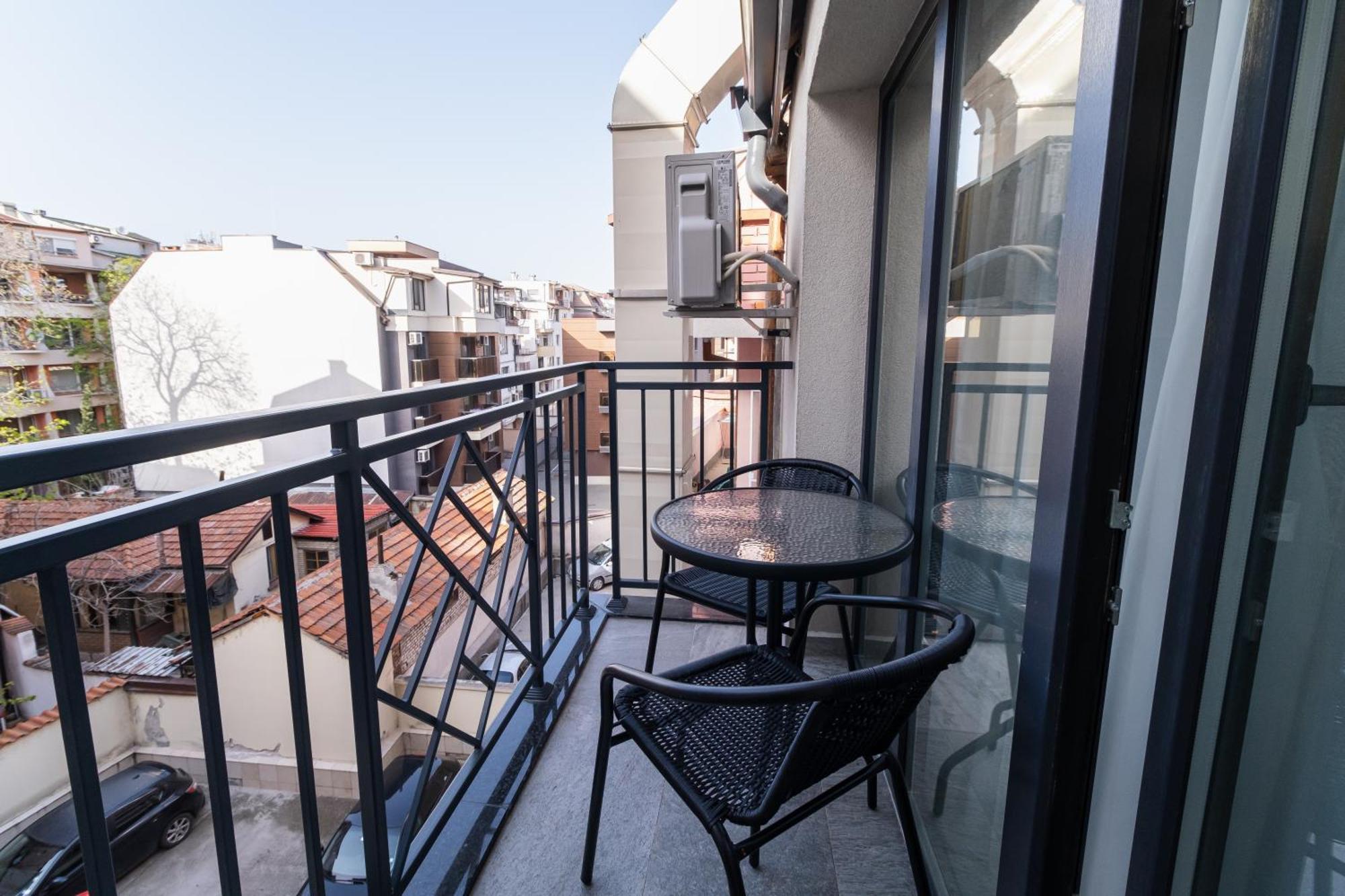 Modern 1-Bedroom Apartments Φιλιππούπολη Εξωτερικό φωτογραφία