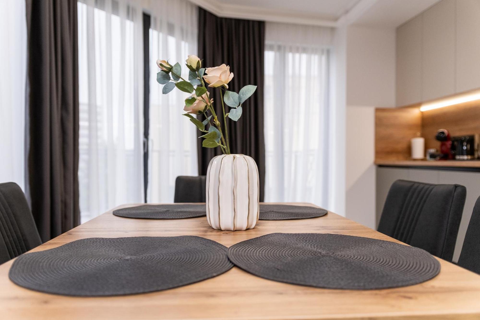 Modern 1-Bedroom Apartments Φιλιππούπολη Εξωτερικό φωτογραφία