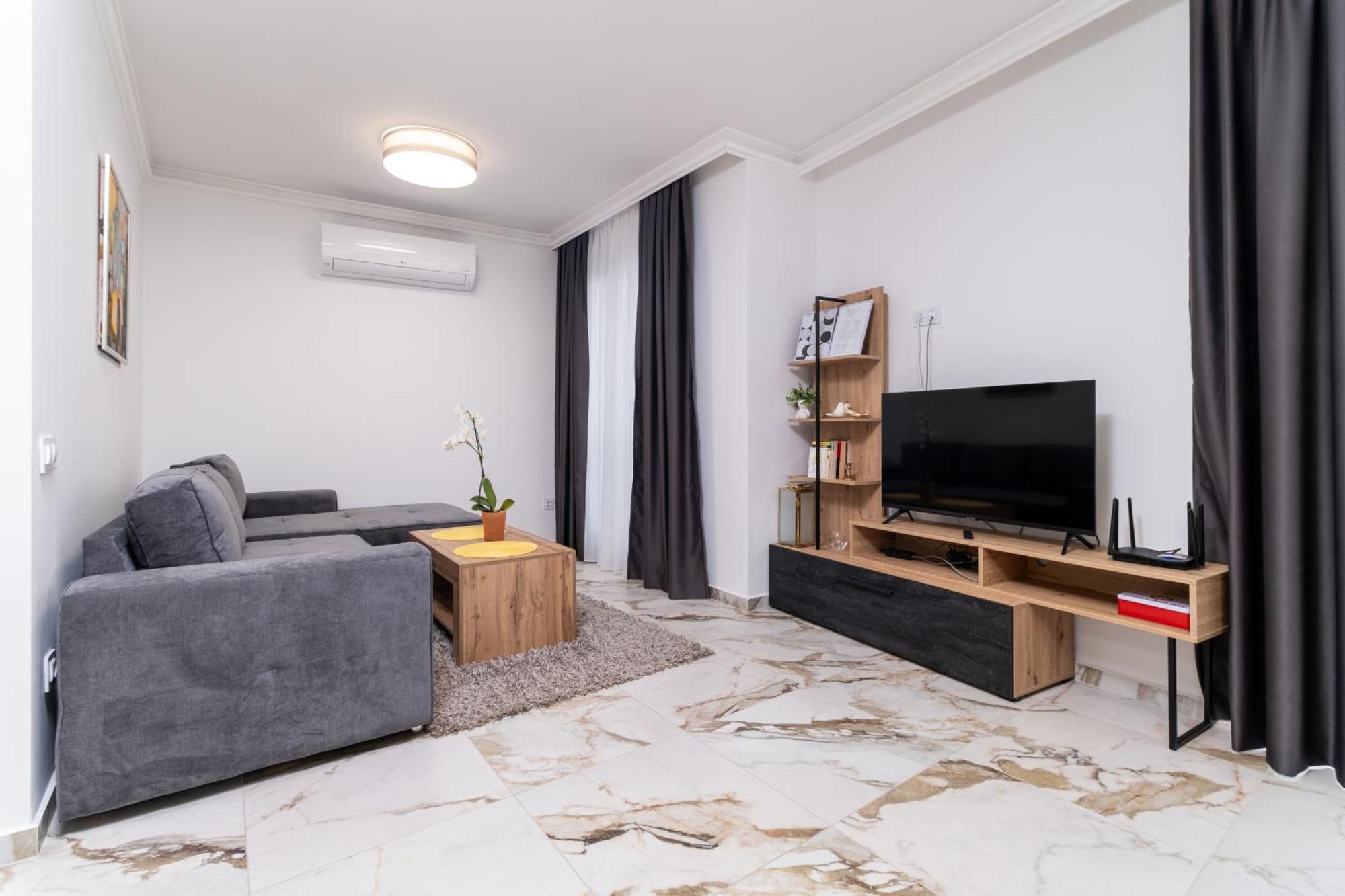 Modern 1-Bedroom Apartments Φιλιππούπολη Εξωτερικό φωτογραφία