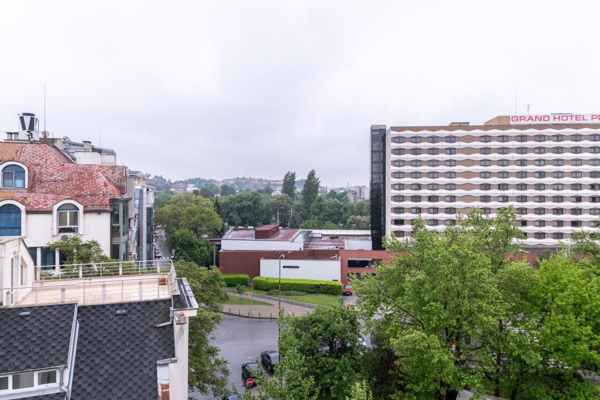 Modern 1-Bedroom Apartments Φιλιππούπολη Εξωτερικό φωτογραφία